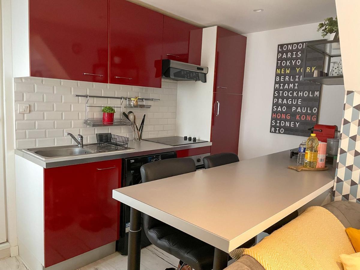 Magnifique Logement Au Pied Du Chateau Blois Exterior foto