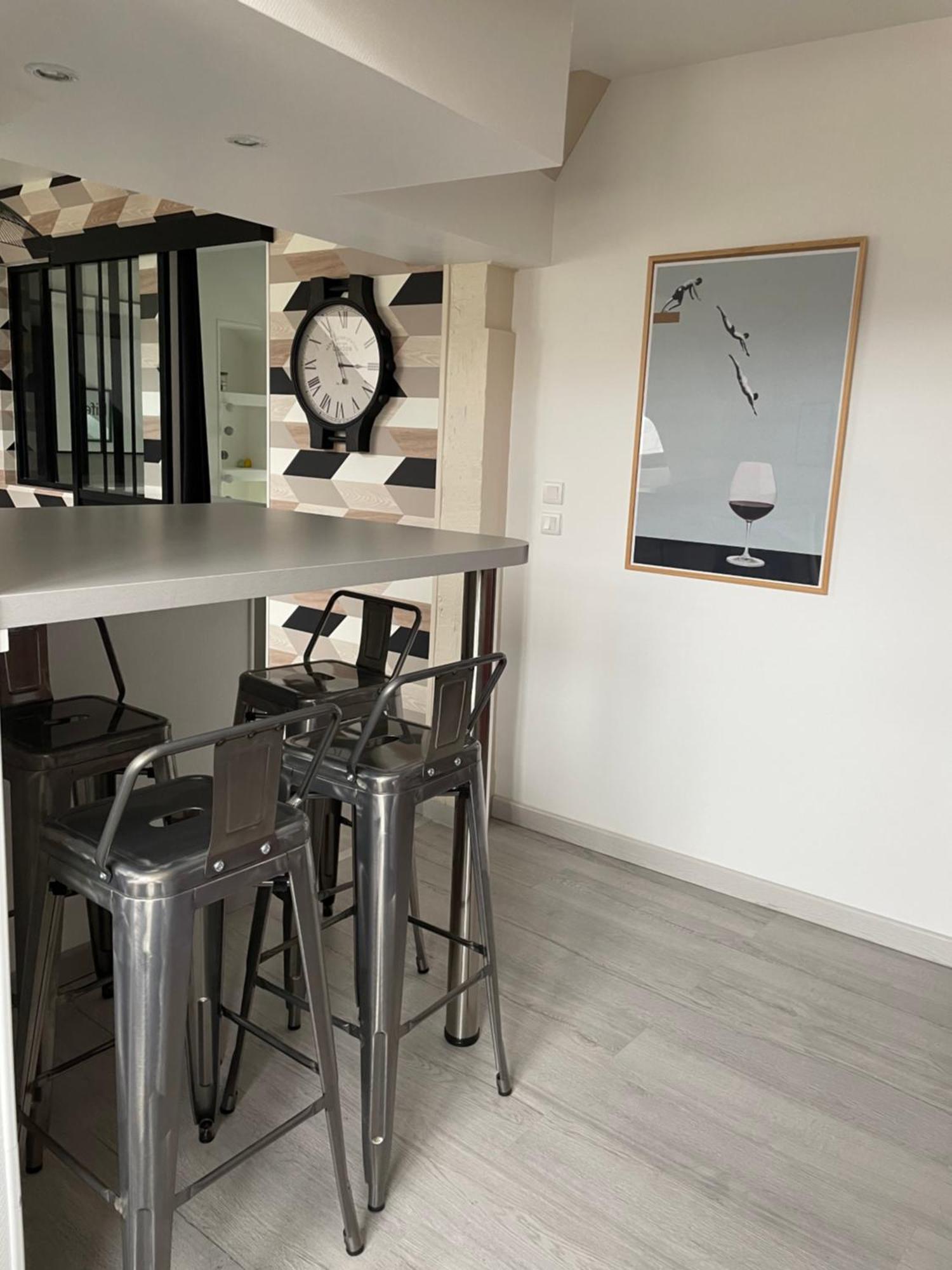 Magnifique Logement Au Pied Du Chateau Blois Exterior foto